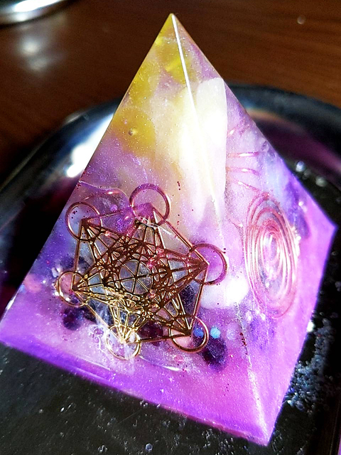 メタトロンハーモニーキューブセッションオルゴナイト制作例